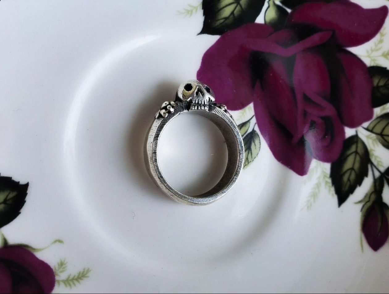 Momento Mori ✶ Ring